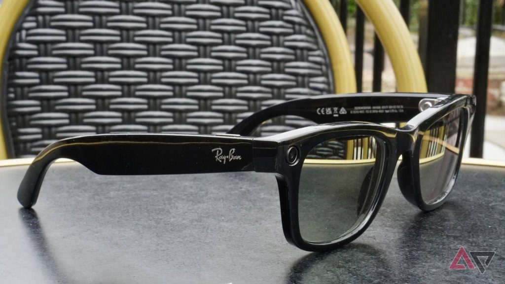 Cheating students banned for 4 years after using smartglasses to ace exam